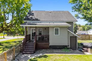 656 Browns Ferry Rd, Carmichaels-Cumberland, PA 15320 - Photo 6