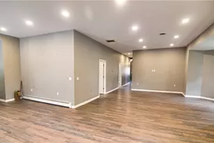 545 Elk St, Washington, PA 16301 - Photo 8