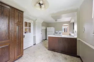 10813 Frankstown Rd, Pittsburgh, PA 15235 - Photo 14
