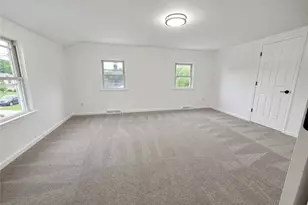 11384 James St, North Huntingdon, PA 15642 - Photo 6