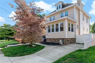 131 Wabash Ave, Carnegie, PA 15106 - Photo 2