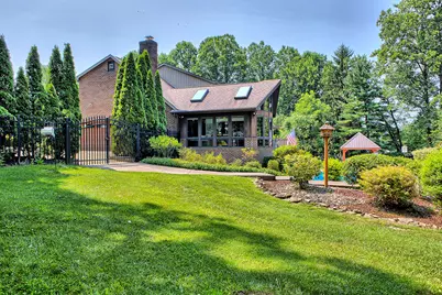 651 Buckingham Drive, Hempfield Township, PA 15601 - Photo 42
