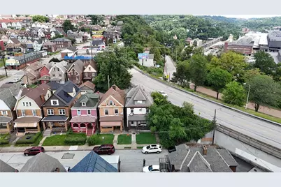 615 Sunnyside Ave, East McKeesport, PA 15112 - Photo 6