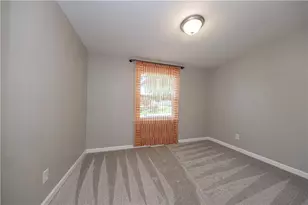 419 Old Hickory Dr, Pittsburgh, PA 15235 - Photo 14