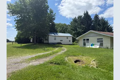 3607 N Hermitage, Pymatuning Township, PA 16154 - Photo 2
