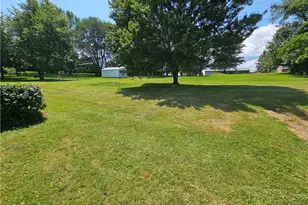 113 Muldoon Rd, Franklin Township, PA 16001 - Photo 6
