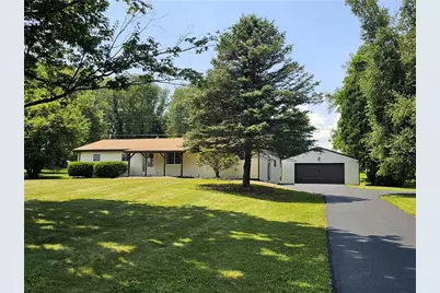 113 Muldoon Rd, Franklin Township, PA 16001 - Photo 2