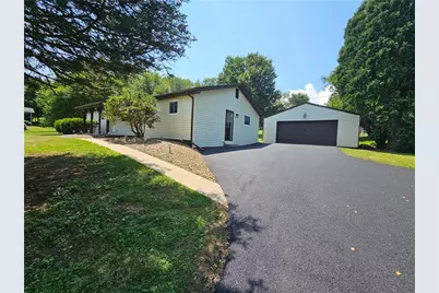 113 Muldoon Rd, Franklin Township, PA 16001 - Photo 8