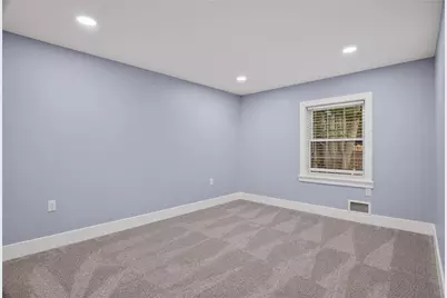 112 Locust St, Aliquippa, PA 15001 - Photo 22