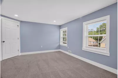 112 Locust St, Aliquippa, PA 15001 - Photo 20
