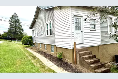 206 S Jefferson St, Connellsville, PA 15425 - Photo 6