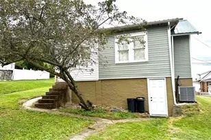 206 S Jefferson St, Connellsville, PA 15425 - Photo 4