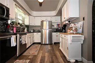 919 Fayette Ave, Belle Vernon, PA 15012 - Photo 2