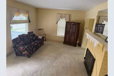 399 Sherman Avenue, Sharon, PA 16146 - Photo 10