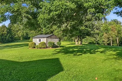 634 Old Morganza Rd, Cecil, PA 15317 - Photo 14