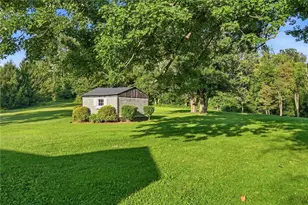 634 Old Morganza Rd, Cecil, PA 15317 - Photo 14