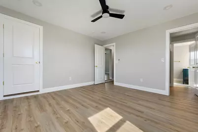 1076 Chapel Rd, Center Township, PA 15061 - Photo 26