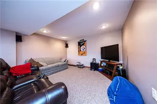 1196 Ella St, Monaca, PA 15061 - Photo 16