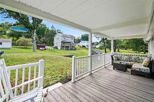 502 Clyde St, Oakdale, PA 15071 - Photo 4