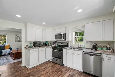 502 Clyde St, Oakdale, PA 15071 - Photo 8