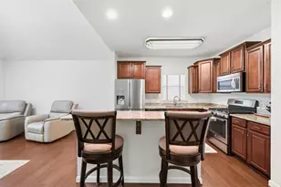 401 River Gln Dr, Economy, PA 15005 - Photo 6