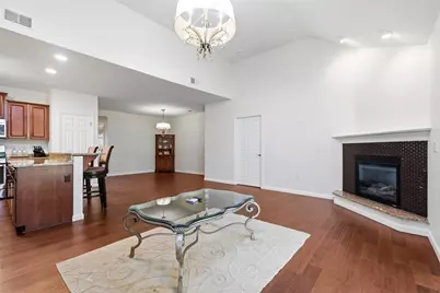 401 River Glen Dr, Economy, PA 15005 - Photo 14
