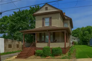 409 E Reynolds St, New Castle, PA 16101 - Photo 1