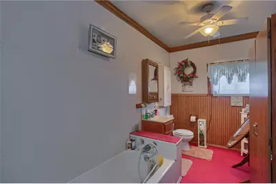 409 E Reynolds St, New Castle, PA 16101 - Photo 26