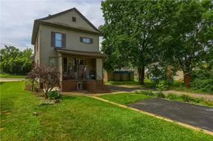 409 E Reynolds St, New Castle, PA 16101 - Photo 4