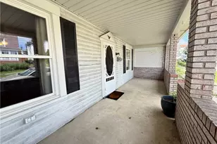 1612 Broad St, South Greensburg Boro, PA 15601 - Photo 4