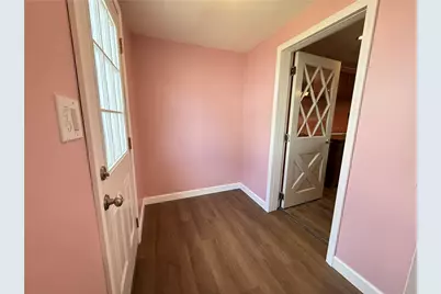 1612 Broad St, South Greensburg Boro, PA 15601 - Photo 10