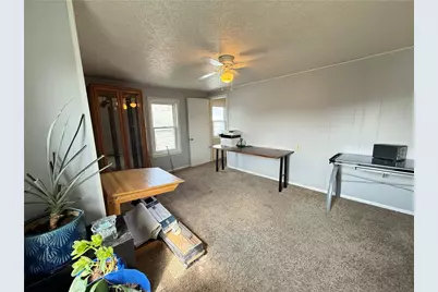 1612 Broad St, South Greensburg Boro, PA 15601 - Photo 22