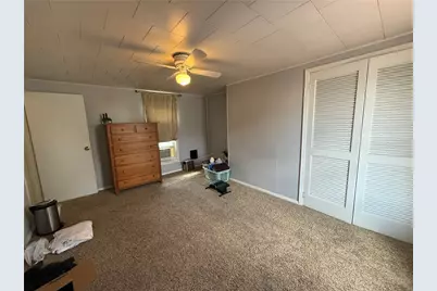 1612 Broad St, South Greensburg Boro, PA 15601 - Photo 14