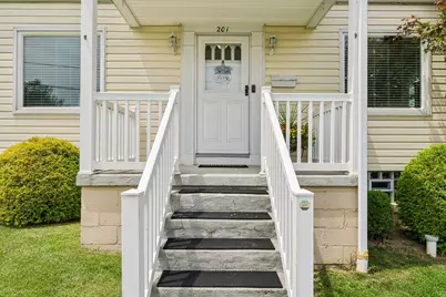 201 S 6th Street, Youngwood, PA 15697 - Photo 4