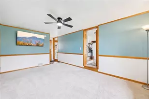 1247 Old Leechburg Rd, Pittsburgh, PA 15239 - Photo 12