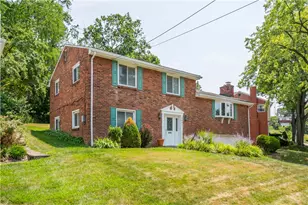 1531 Forestview Dr, Pittsburgh, PA 15234 - Photo 2