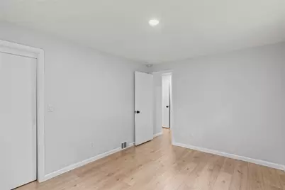 342 Homer Dr, Pittsburgh, PA 15145 - Photo 18