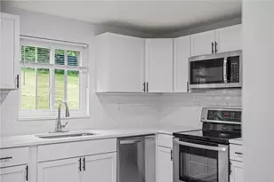 342 Homer Dr, Pittsburgh, PA 15145 - Photo 8