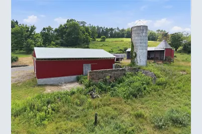 863 Pleasant Hill, Perry Township, PA 16123 - Photo 10