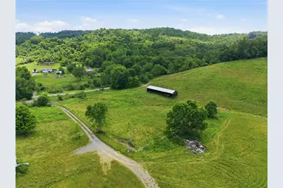 863 Pleasant Hill, Perry Township, PA 16123 - Photo 16