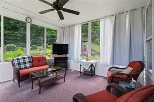 142 Bradford Square Dr, Trafford, PA 15085 - Photo 30