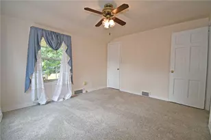 3478 Forest Rd, Bethel Park, PA 15102 - Photo 24