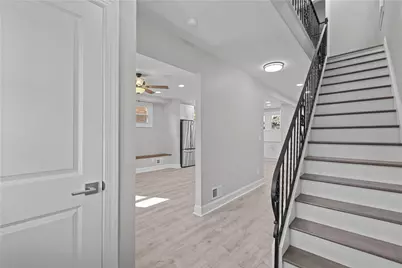 748 Anaheim St, Schenley Heights, PA 15219 - Photo 4