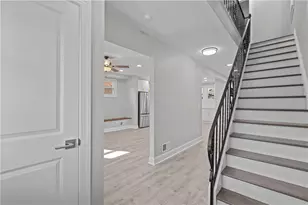 748 Anaheim St, Schenley Heights, PA 15219 - Photo 4