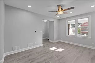 748 Anaheim St, Schenley Heights, PA 15219 - Photo 8