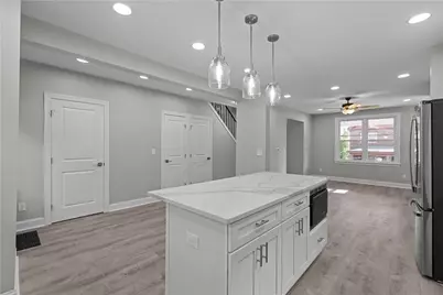 748 Anaheim St, Schenley Heights, PA 15219 - Photo 14