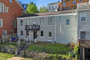 1908 S 18th St, Pittsburgh, PA 15203 - Photo 2