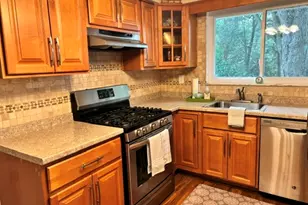 4407 Greengrove Dr, Hampton, PA 15101 - Photo 10