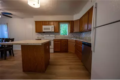 149 Skyline Dr, Chippewa Township, PA 15010 - Photo 6