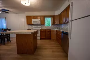 149 Skyline Dr, Chippewa Township, PA 15010 - Photo 6